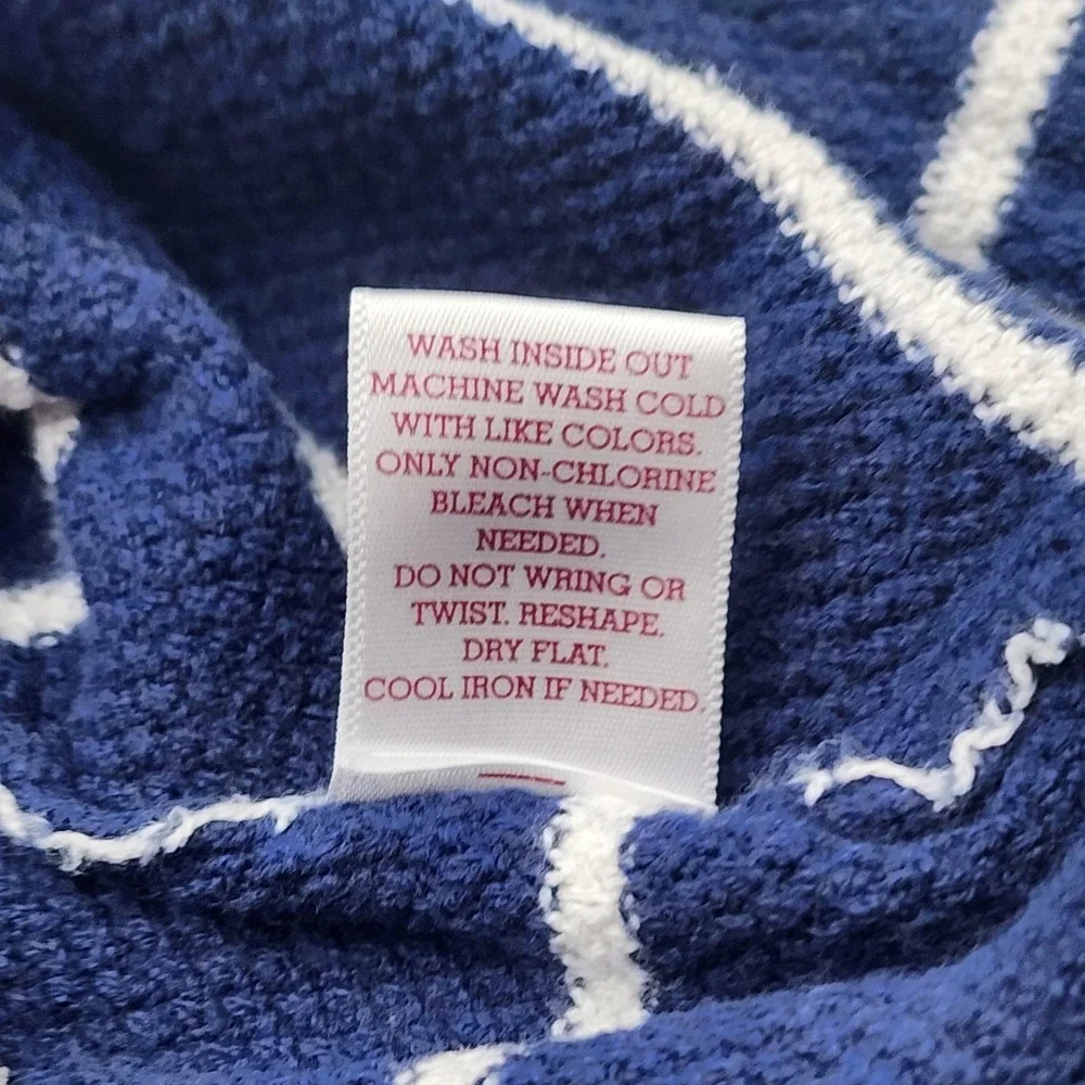 So Perfect Pullover Sweater XS Navy Blue/ White‎ Beachy Light Sweater